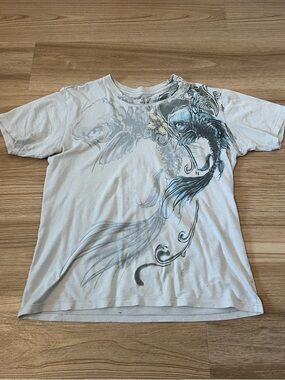 Men's Monarchy White Short-Sleeve Graphic Tee w Blue Koi Illustrations